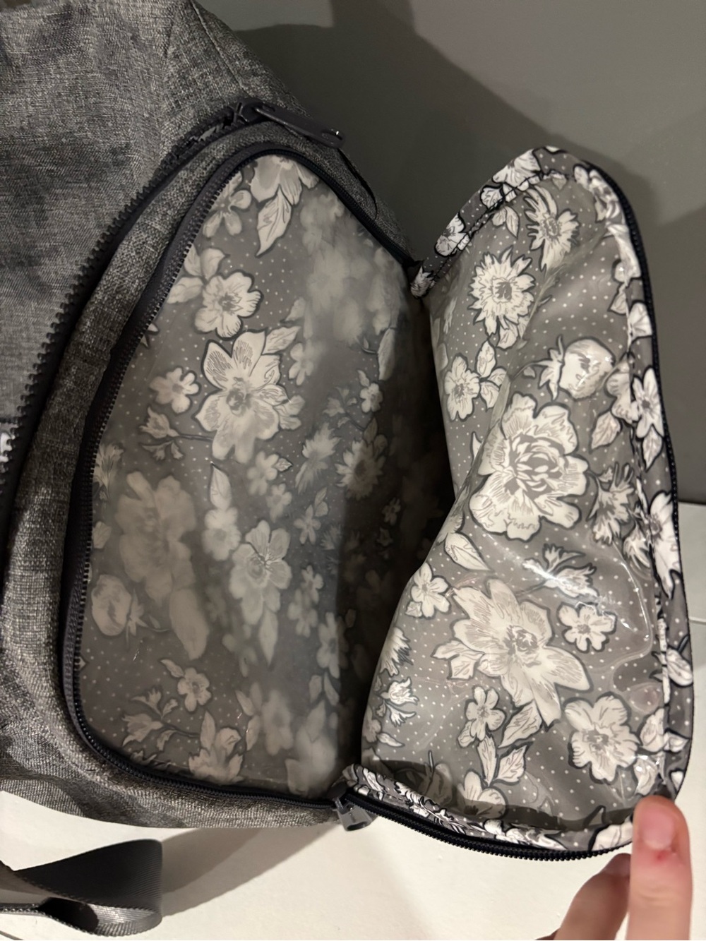 Vera Bradley Gray Heathered Duffel Bag - Picture 4 of 9